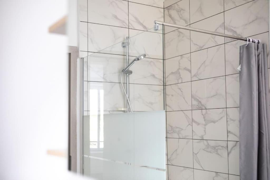 Suite Lumineux Et Moderne, Parking Gratuit, Mulhouse Centre 외부 사진