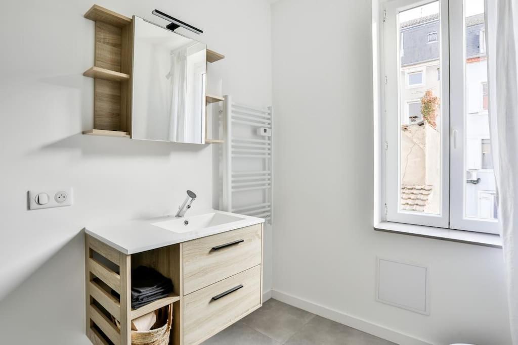 Suite Lumineux Et Moderne, Parking Gratuit, Mulhouse Centre 외부 사진